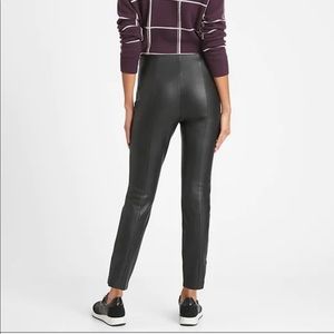 Banana Republic Petite High-Rise vegan leather leggings with pintuck 00P